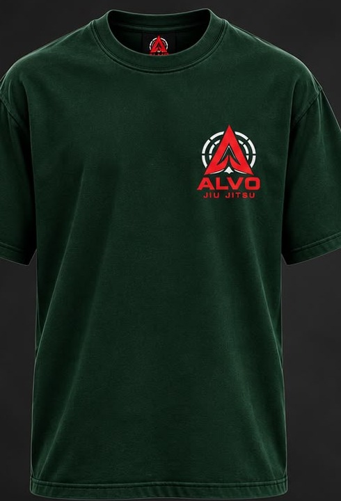 Camiseta ALVO streetwear kanji verde, frente
